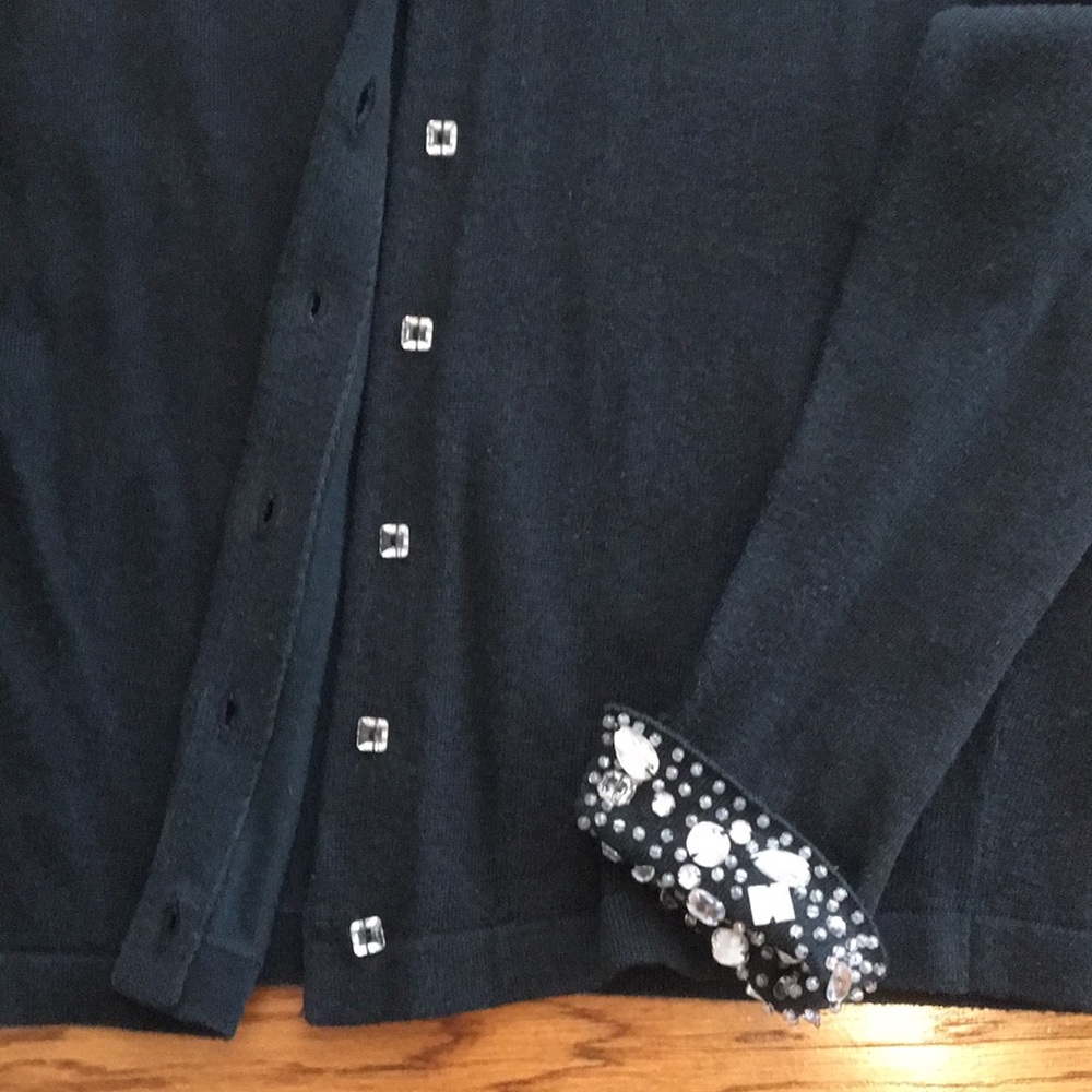 Sweater - Picture 3 of 3